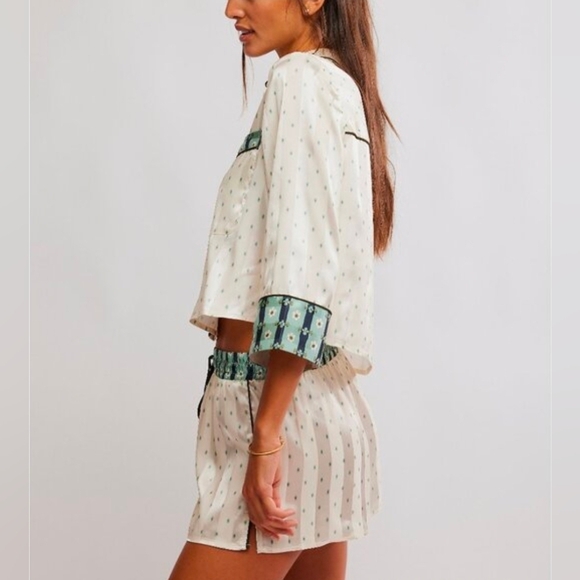 FREE PEOPLE Pillow Talk PJ / Lounge Set SMALL NWT - Picture 3 of 7